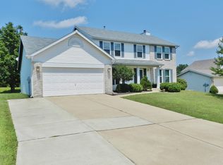 205 Autumn Rose Ct, O'Fallon, MO 63368