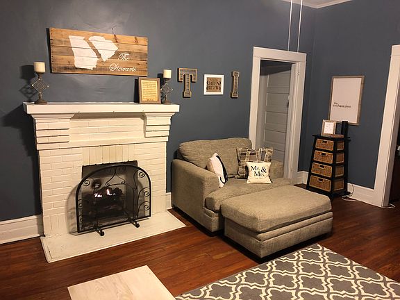 Living room with fireplace