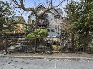 1537 NW 11th St, Bend, OR 97703