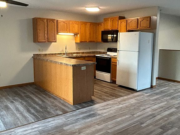 2nd image of 4306 Black Ct