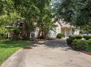 5506 Flagstick Dr, Granbury, TX 76049