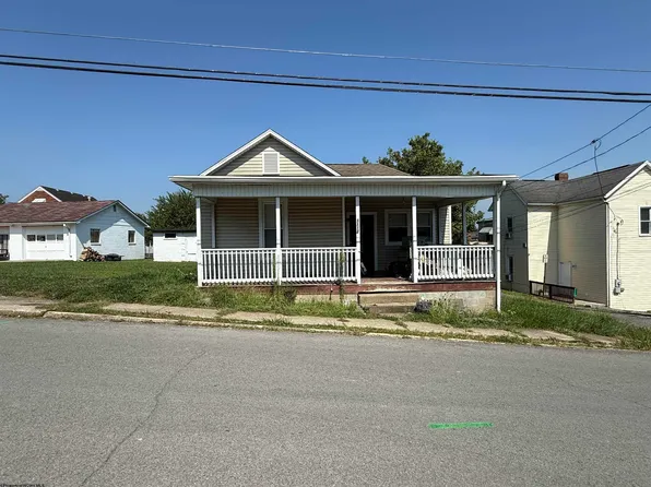 1112 N 17th St, Clarksburg, WV 26301