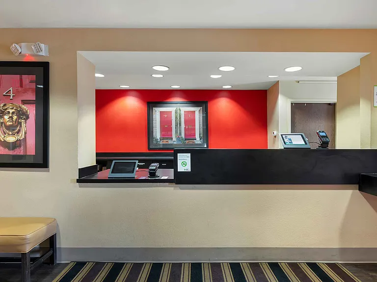 Lobby and Guest Check-in