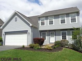 743 Teal Ln, State College, PA 16803