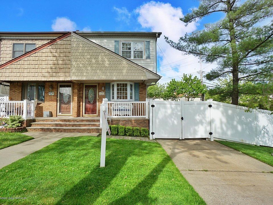 1st image of 20 Woehrle Ave