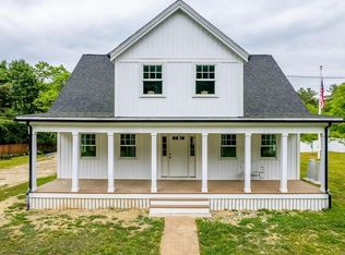 48 Forge Rd, Assonet, MA 02702