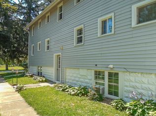 404 S Mather Ave APT 1, Le Roy, MN 55951