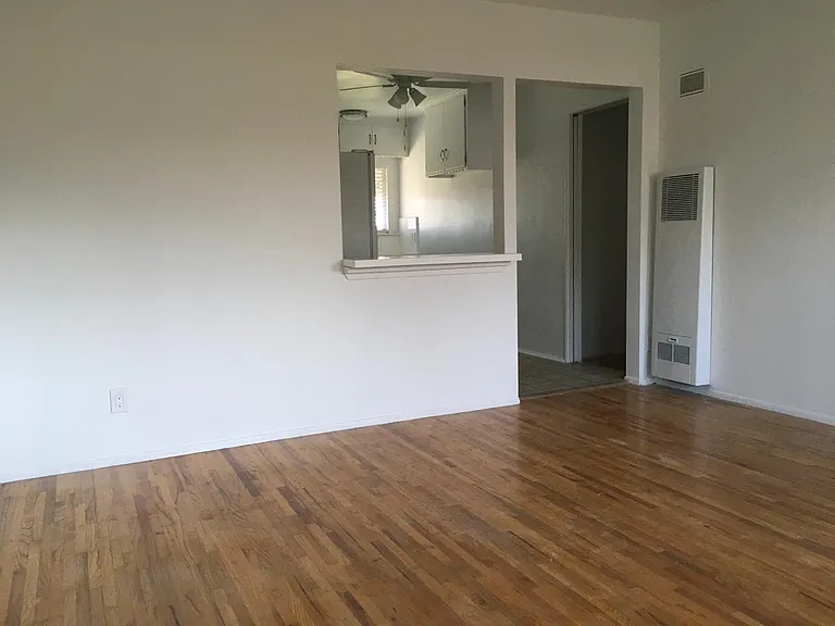 4041 S Centinela Ave #4 — Photo 16