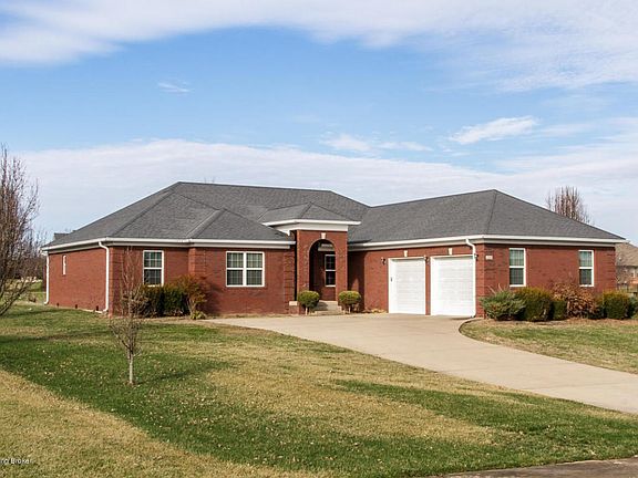 750 Stoneyridge Wynde-1