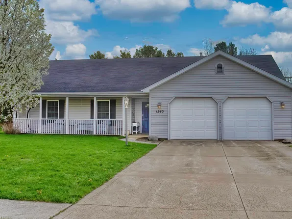 1240 Virginia Ct, Bluffton, IN 46714