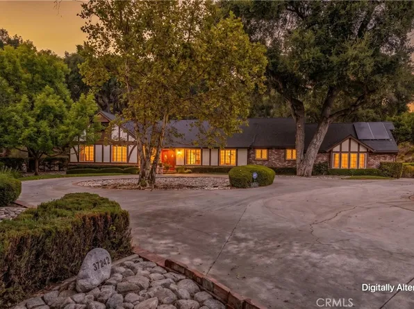 37242 Oak Grove Rd, Yucaipa, CA 92399