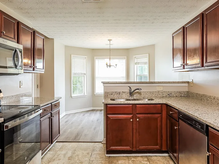 2235 Corkscrew Way — Photo 6
