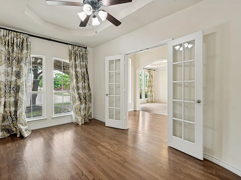 14223 Sorano Dr — Photo 2