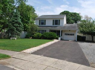 193 Christian Ct, Toms River, NJ 08753