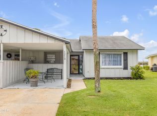 1210 Harbour Point Dr, Port Orange, FL 32127
