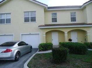 1281 NW 27th Ave, Pompano Beach, FL 33069