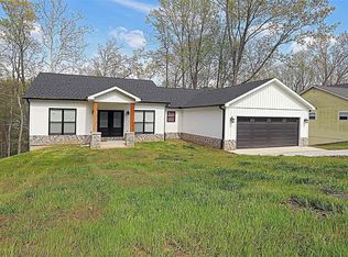 1433 Bella Vista Dr, Jackson, MO 63755