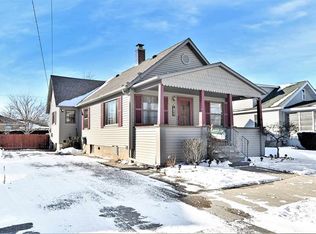 1506 S Van Buren St, Bay City, MI 48708