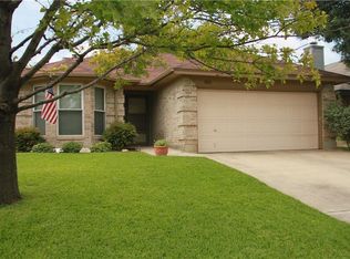 5611 Cancun Dr, North Richland Hills, TX 76180