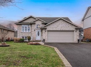 31 Wood Ln, Pt Colborne, ON L3K6B9
