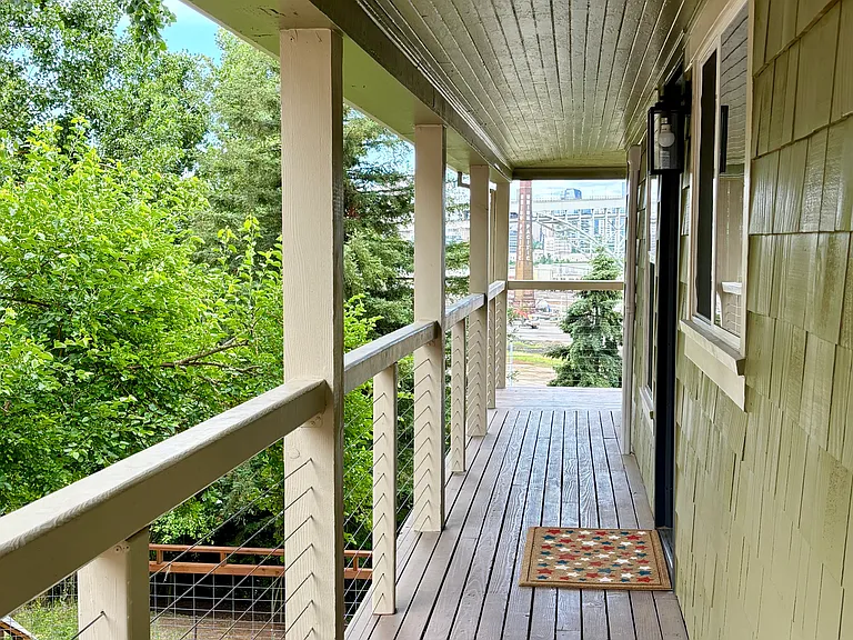 3265 N Interstate Ave #2 — Photo 33