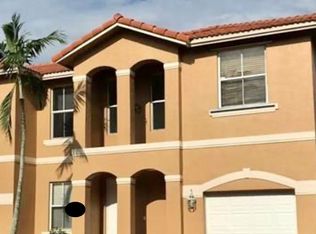 (Undisclosed Address), Pembroke Pines, FL 33028