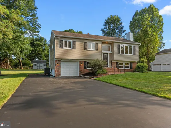 158 Meadow Ln, Richboro, PA 18954