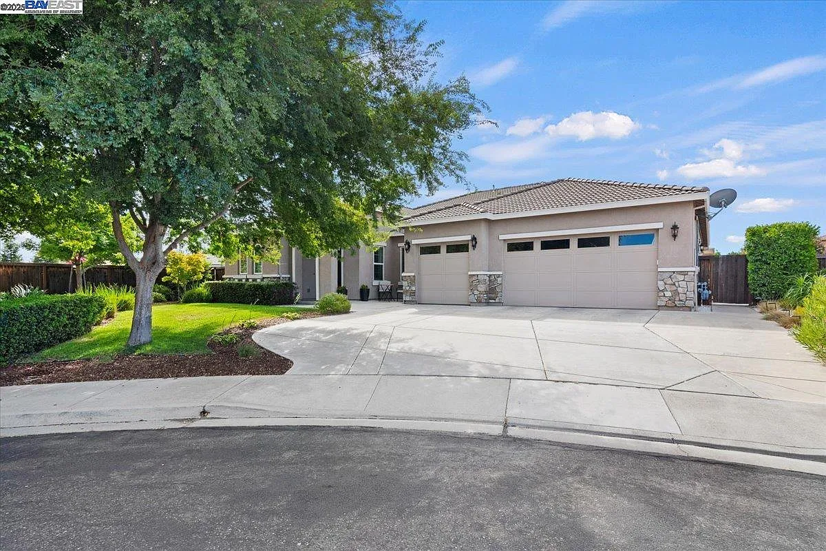 1772 Chili Ct photo 1