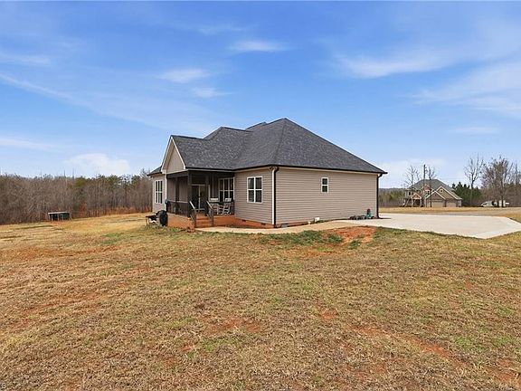 4th image of 5838 Chrismon Rd