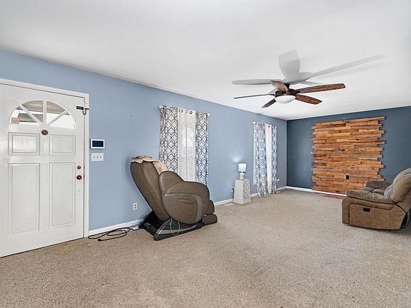 5th image of 2316 Bush Rd