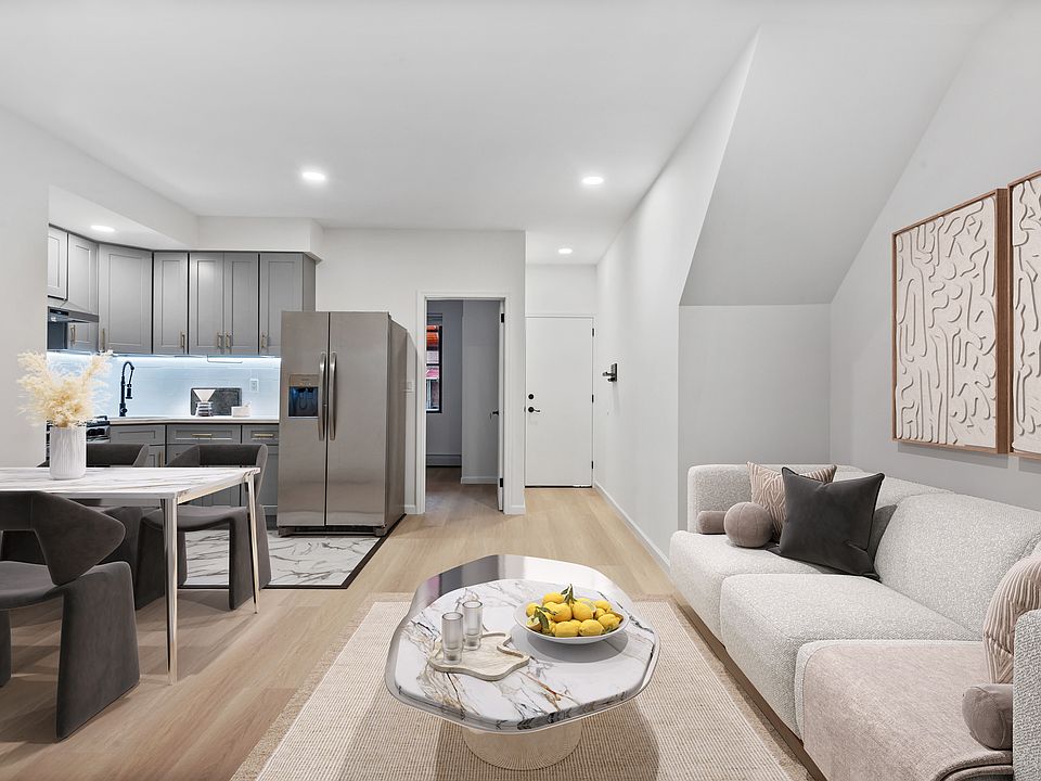 1st image of 48-26 39th St #3