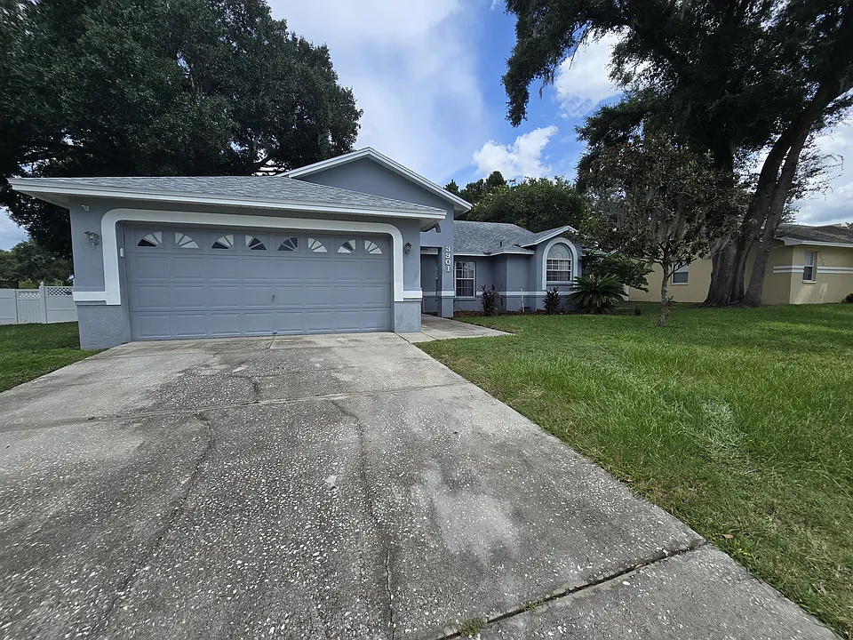 3901 Laurel Branch Ct