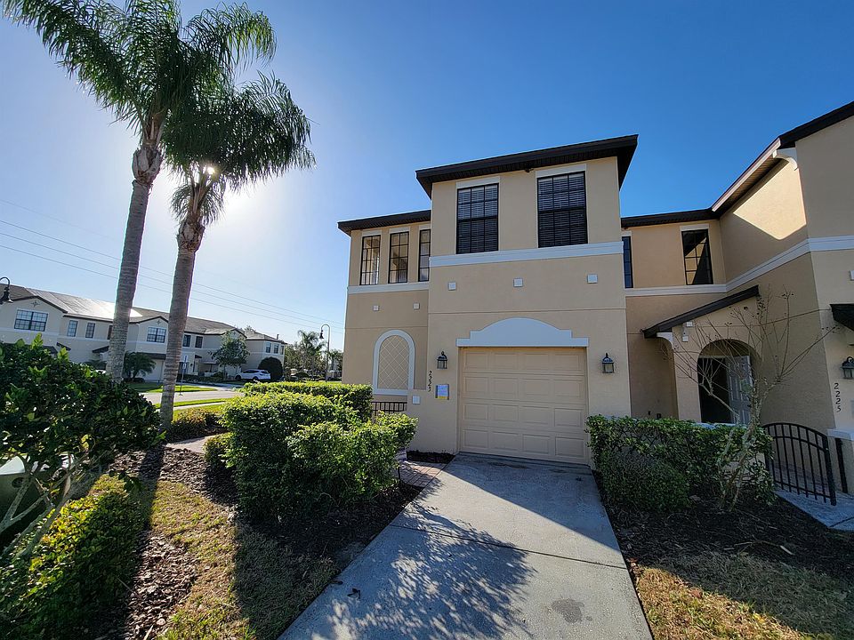 1st image of 2223 Seven Oaks Dr #1