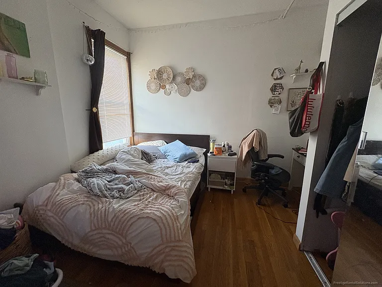 19 Ashford St #1 — Photo 13