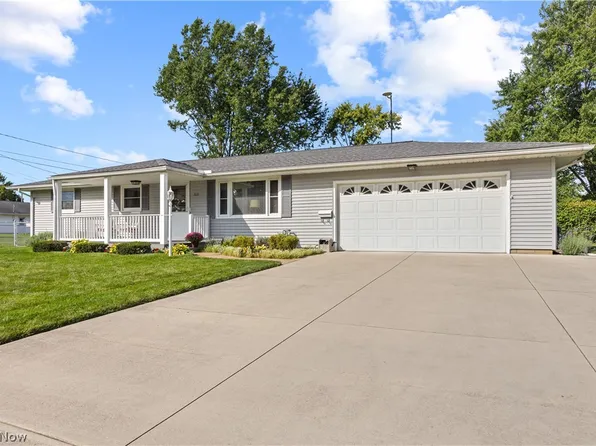 3610 Palm Springs Dr, Lorain, OH 44053