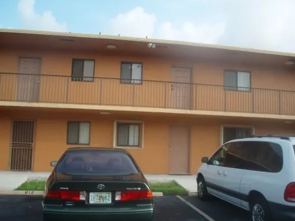 6081 W 24th Ave APT 206, Hialeah, FL 33016