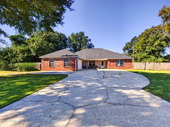 18134 S Village Dr, Saucier, MS 39574