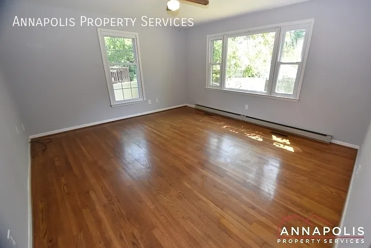 843 Harbor View Ter — Photo 6