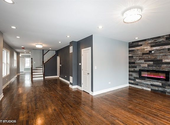 5th image of 7118 S Campbell Ave