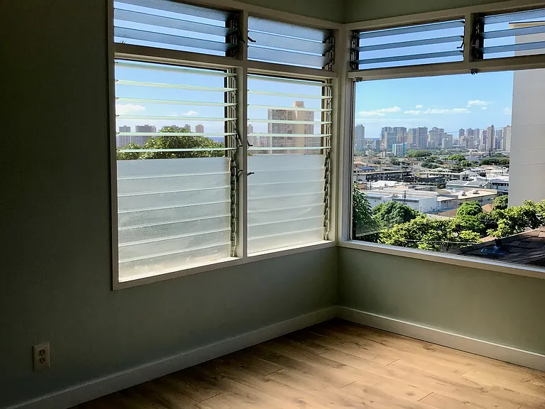 3353 Sierra Dr — Photo 17