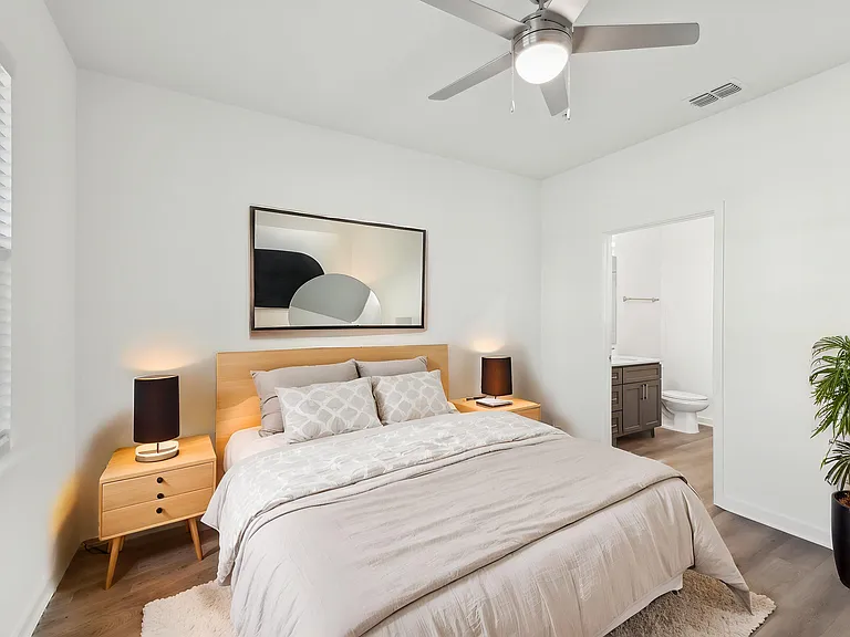 Revello Apartments — Photo 29