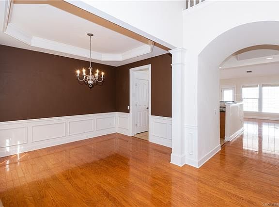 5th image of 611 Chorale Ct