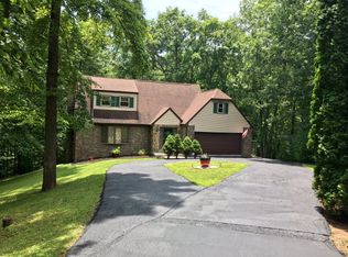 35 Redden Vlg, Bluefield, WV 24701