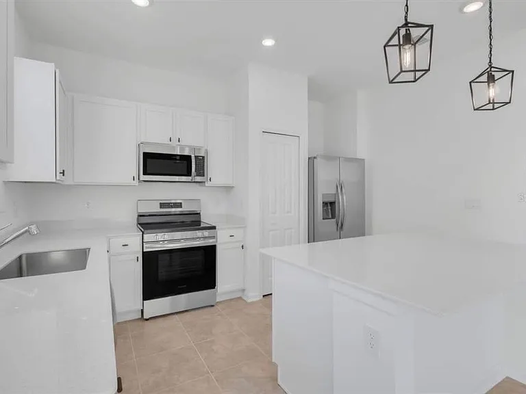 2550 Skyline Loop — Photo 6