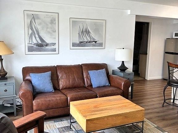 4th image of 240 E La Bonte St #52