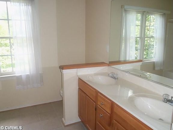 5th image of 7020 Hawks Hill Ln