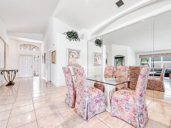 3rd image of 9571 Honeybell Cir