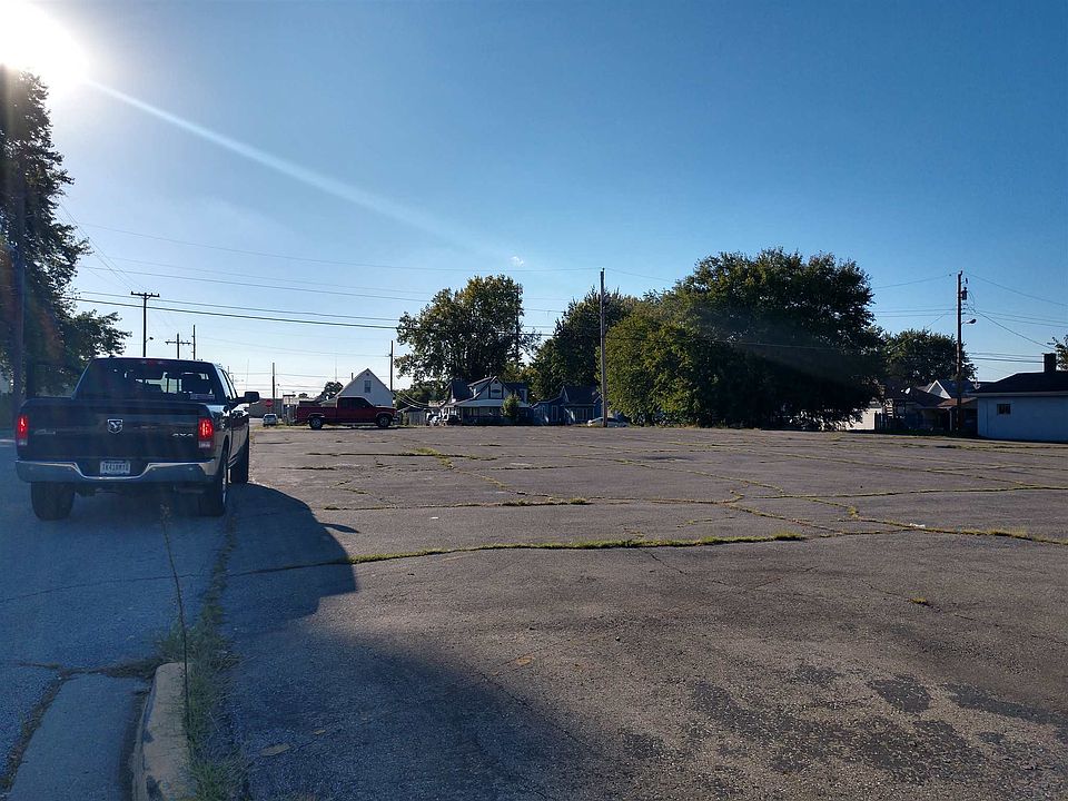 2nd image of 1501 N Lafountain St