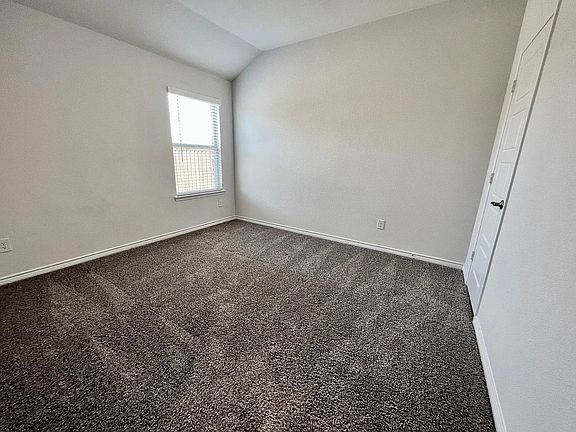 5th image of 6420 Yorkdale St