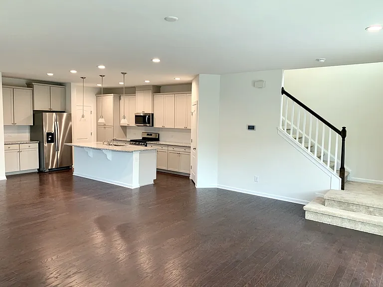 1541 Catch Fly Ln — Photo 4